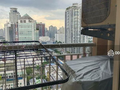 Life @ Sukhumvit 65, Bangkok, Thailand Life @ Sukhumvit 65, Bangkok, Thailand