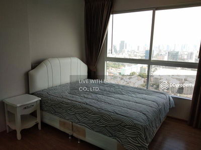 Fuse Chan-Sathorn, Bangkok, Thailand Fuse Chan-Sathorn, Bangkok, Thailand