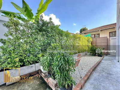 Detached House, Bangkok, Thailand Detached House, Bangkok, Thailand