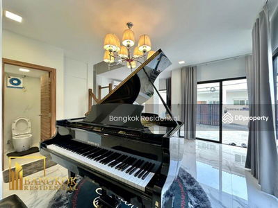 Detached House, Bangkok, Thailand Detached House, Bangkok, Thailand