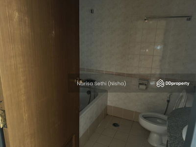 Sathorn Gardens, Bangkok, Thailand Sathorn Gardens, Bangkok, Thailand