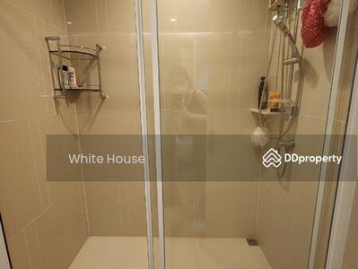 The Key Sathorn-Charoenraj, Bangkok, Thailand The Key Sathorn-Charoenraj, Bangkok, Thailand