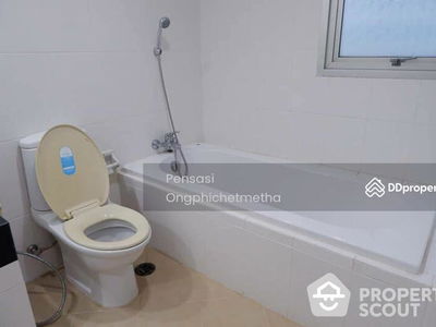 St. Louis Grand Terrace, Bangkok, Thailand St. Louis Grand Terrace, Bangkok, Thailand