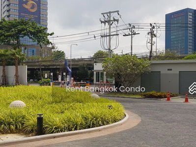 Supalai Lite Ratchada-Narathiwas-Sathorn, Bangkok, Thailand Supalai Lite Ratchada-Narathiwas-Sathorn, Bangkok, Thailand