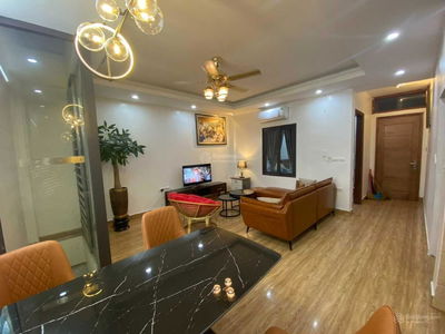 Ho Tung Mau Street, Vietnam Ho Tung Mau Street, Vietnam