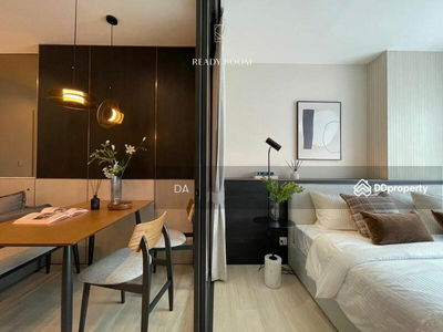 Life One Wireless, Bangkok, Thailand Life One Wireless, Bangkok, Thailand