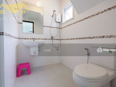 Housing in Bangkok, Thailand Housing in Bangkok, Thailand