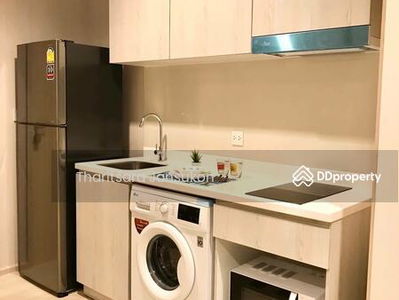 Life One Wireless, Bangkok, Thailand Life One Wireless, Bangkok, Thailand