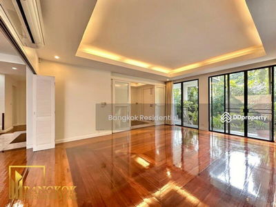 Detached House, Bangkok, Thailand Detached House, Bangkok, Thailand