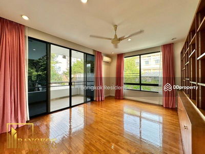 Detached House, Bangkok, Thailand Detached House, Bangkok, Thailand