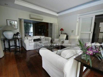 10110, Bangkok, Thailand 10110, Bangkok, Thailand