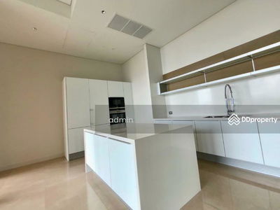 Sindhorn Residence, Bangkok, Thailand Sindhorn Residence, Bangkok, Thailand