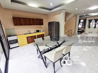 Moo Baan Chicha Castle, Bangkok, Thailand Moo Baan Chicha Castle, Bangkok, Thailand