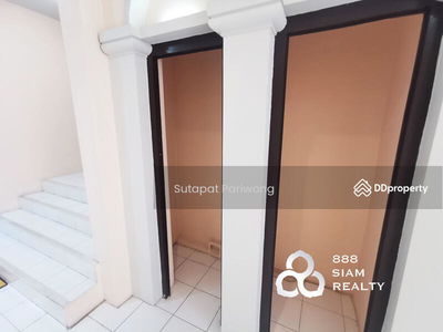 Moo Baan Chicha Castle, Bangkok, Thailand Moo Baan Chicha Castle, Bangkok, Thailand