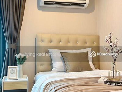 Metro Sky Prachachuen, Bangkok, Thailand Metro Sky Prachachuen, Bangkok, Thailand