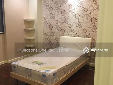 3 Bedroom Beautiful Condo @Sukhumvit 24 for RENT, Bangkok, Thailand 3 Bedroom Beautiful Condo @Sukhumvit 24 for RENT, Bangkok, Thailand