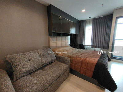 Life One Wireless, Bangkok, Thailand Life One Wireless, Bangkok, Thailand