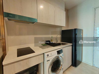 Life One Wireless, Bangkok, Thailand Life One Wireless, Bangkok, Thailand