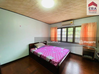 Single house, Bang Phra Subdistrict, Si Racha District, Chon Buri Province, Chon Buri, Thailand Single house, Bang Phra Subdistrict, Si Racha District, Chon Buri Province, Chon Buri, Thailand