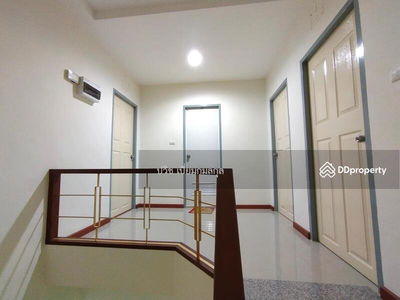 Nonthara 2, Nonthaburi, Thailand Nonthara 2, Nonthaburi, Thailand