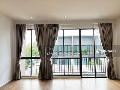 Baan Klang Muang Ladprao-Serithai, Bangkok, Thailand Baan Klang Muang Ladprao-Serithai, Bangkok, Thailand