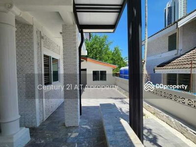 For rent, new detached house, renovate Near Jomtien Beach, Pattaya, Nong Prue Subdistrict, Bang Lamung District Chonburi Province, Chon Buri, Thailand For rent, new detached house, renovate Near Jomtien Beach, Pattaya, Nong Prue Subdistrict, Bang Lamung District Chonburi Province, Chon Buri, Thailand