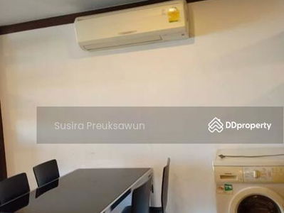 State Tower, Bangkok, Thailand State Tower, Bangkok, Thailand