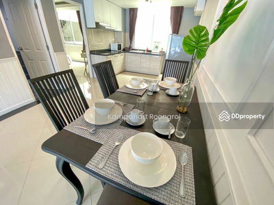 Waterford Sukhumvit 50 condominium, Bangkok, Thailand Waterford Sukhumvit 50 condominium, Bangkok, Thailand