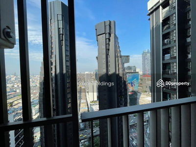 Life Asoke-Rama 9, Bangkok, Thailand Life Asoke-Rama 9, Bangkok, Thailand