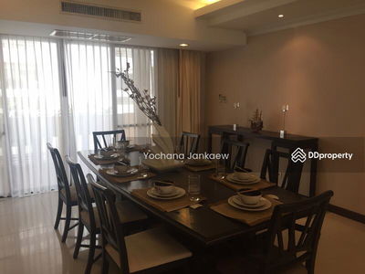 Hawaii Tower, Bangkok, Thailand Hawaii Tower, Bangkok, Thailand