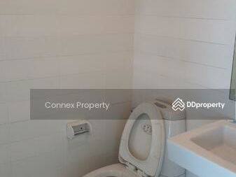 The IRIS Rama 9-Srinakarin, Bangkok, Thailand The IRIS Rama 9-Srinakarin, Bangkok, Thailand