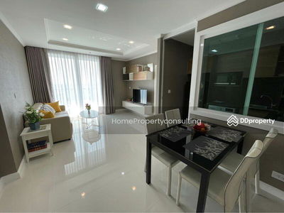 The Metropolis Samrong Interchange, Samut Prakan, Thailand The Metropolis Samrong Interchange, Samut Prakan, Thailand