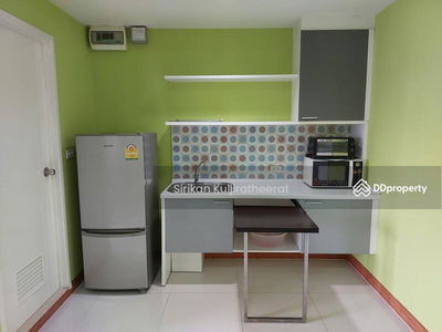 Fuse Mobius Ramkhamhaeng Klongton, Bangkok, Thailand Fuse Mobius Ramkhamhaeng Klongton, Bangkok, Thailand