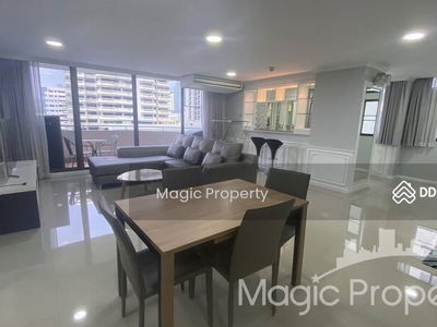 Supalai Place Sukhumvit 39, Bangkok, Thailand Supalai Place Sukhumvit 39, Bangkok, Thailand