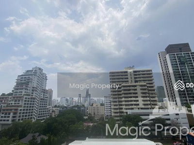 Supalai Place Sukhumvit 39, Bangkok, Thailand Supalai Place Sukhumvit 39, Bangkok, Thailand