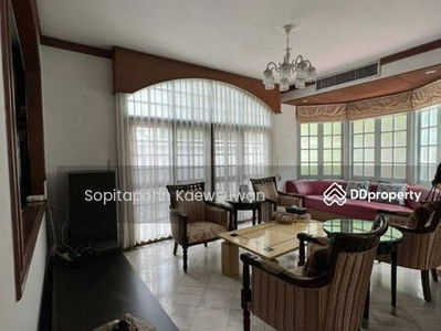 10110, Bangkok, Thailand 10110, Bangkok, Thailand