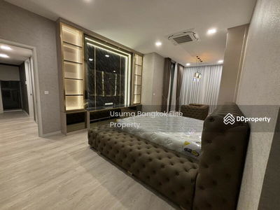 VIVE Rama 9, Bangkok, Thailand VIVE Rama 9, Bangkok, Thailand