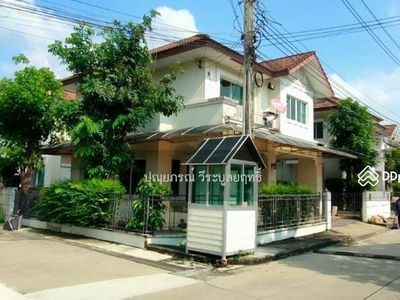 The Centro Rattanathibet, Nonthaburi, Thailand The Centro Rattanathibet, Nonthaburi, Thailand