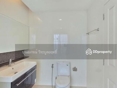 The Centro Rattanathibet, Nonthaburi, Thailand The Centro Rattanathibet, Nonthaburi, Thailand