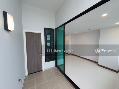 Supalai Premier Charoen Nakhon, Bangkok, Thailand Supalai Premier Charoen Nakhon, Bangkok, Thailand