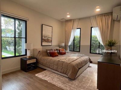 Nantawan Rama 9 New Krungthepkreetha, Bangkok, Thailand Nantawan Rama 9 New Krungthepkreetha, Bangkok, Thailand