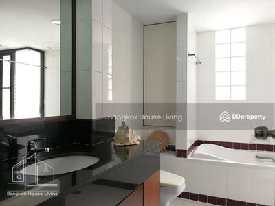 Neo Aree, Bangkok, Thailand Neo Aree, Bangkok, Thailand