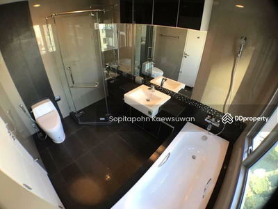 The Crest Sukhumvit 34, Bangkok, Thailand The Crest Sukhumvit 34, Bangkok, Thailand