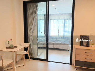 Life Asoke, Bangkok, Thailand Life Asoke, Bangkok, Thailand