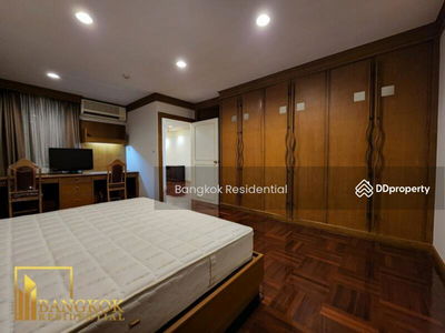 City Lakes Tower, Bangkok, Thailand City Lakes Tower, Bangkok, Thailand