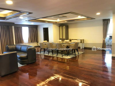 Empire House condominium, Bangkok, Thailand Empire House condominium, Bangkok, Thailand