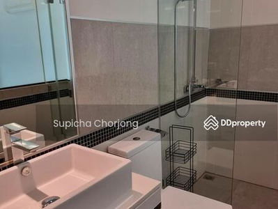 Wongamat Tower, Chon Buri, Thailand Wongamat Tower, Chon Buri, Thailand