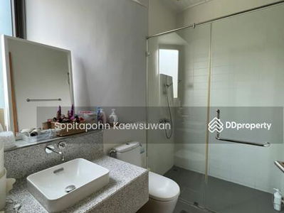 10110, Bangkok, Thailand 10110, Bangkok, Thailand