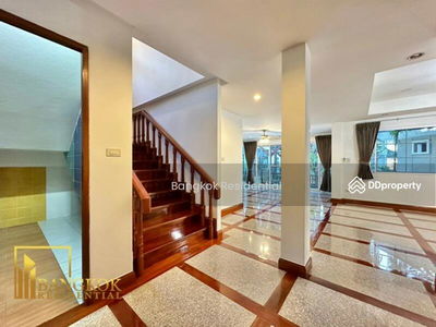 House in Compound, Bangkok, Thailand House in Compound, Bangkok, Thailand