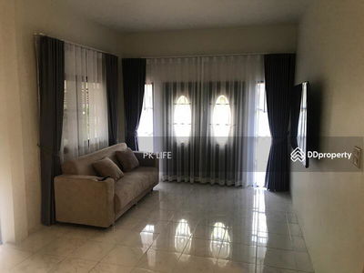 Жилье в Ban Ratsada, Thailand Жилье в Ban Ratsada, Thailand